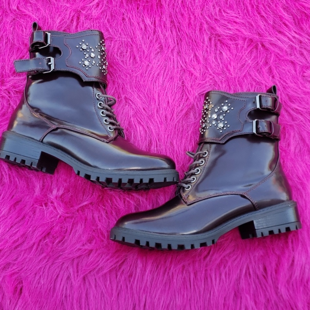 NWOT MIA Perry Cordovan Burgundy boots